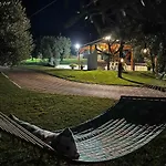 House Garli Апартаменты
