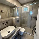 House Garli Апартаменты