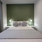 House Garli Апартаменты *