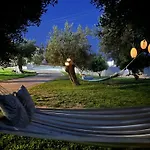 Апартаменты House Garli Псакудия