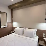 House Garli Premium Hospitality *