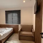 House Garli Апартаменты Псакудия