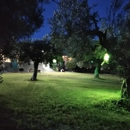 House Garli Psakoudia