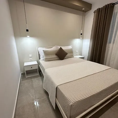 House Garli Psakoudia