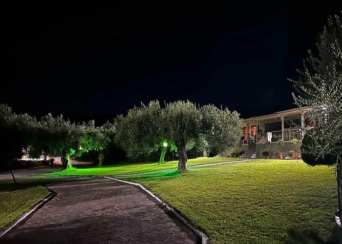 Апартаменты House Garli Псакудия