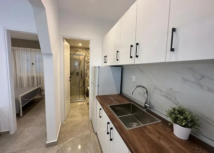 House Garli *