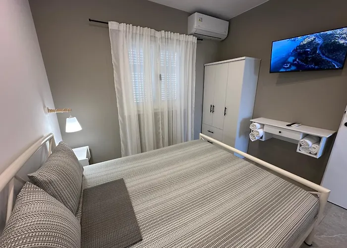 House Garli Апартаменты Псакудия