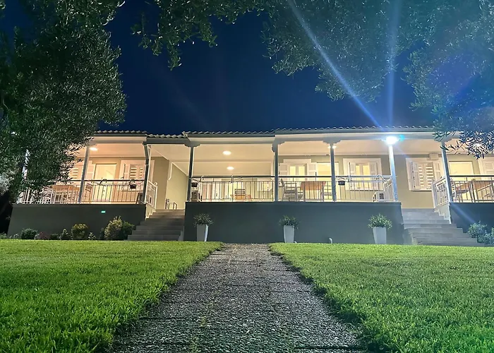 House Garli Псакудия