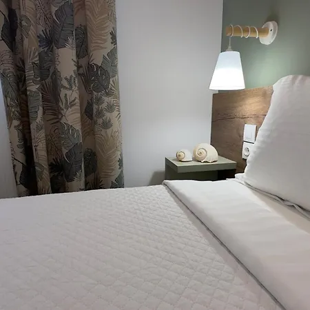 House Garli Premium Hospitality Διαμέρισμα Ψακούδια