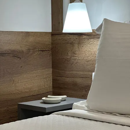 House Garli Premium Hospitality Διαμέρισμα *